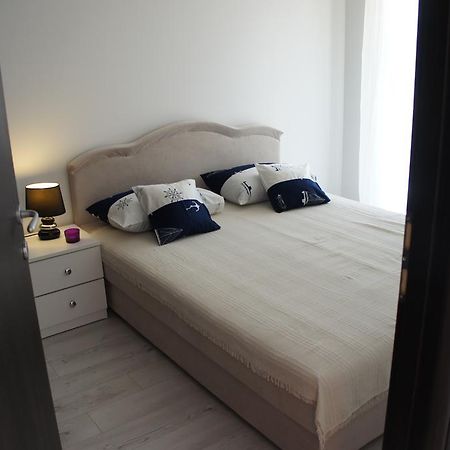 Apartments Adriatico Herceg Novi Szoba fotó
