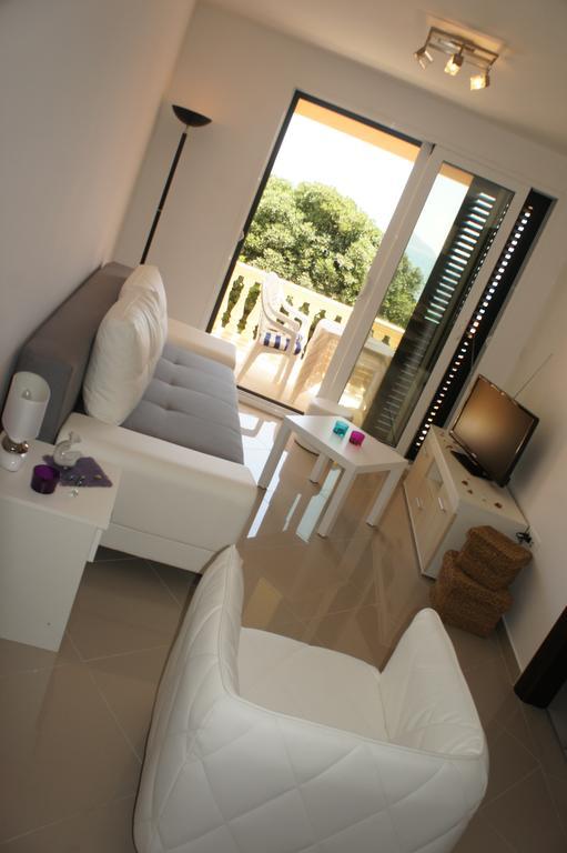 Apartments Adriatico Herceg Novi Szoba fotó